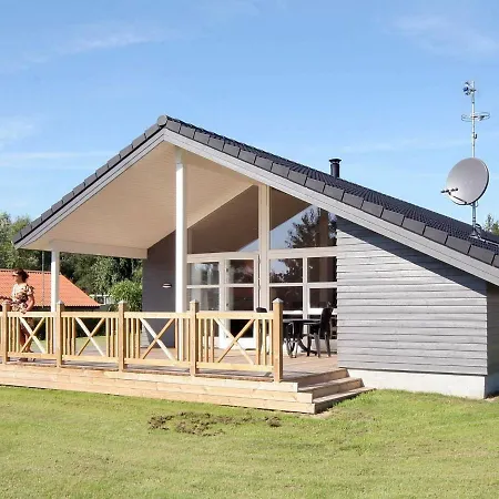 Three-bedroom Holiday In Stevns 1